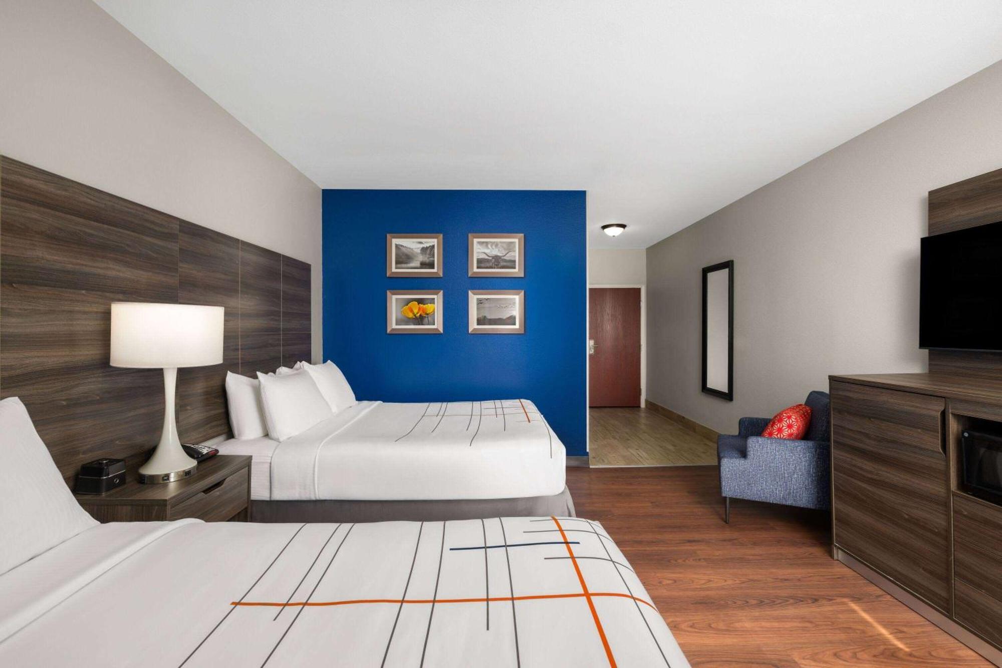 La Quinta By Wyndham Denton - University Drive Exteriér fotografie